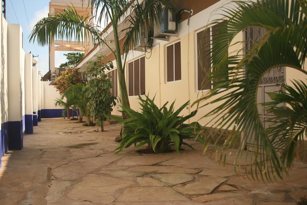 The Bright Star Resort Diani Beach Bagian luar foto