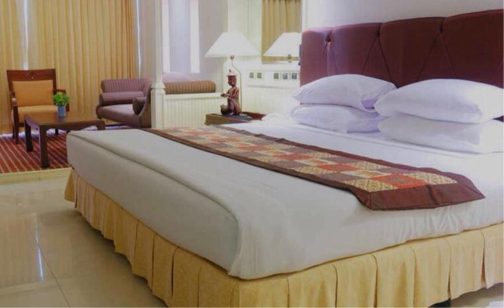 The Bright Star Resort Diani Beach Ruang foto