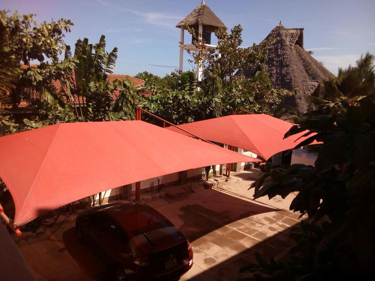 The Bright Star Resort Diani Beach Bagian luar foto