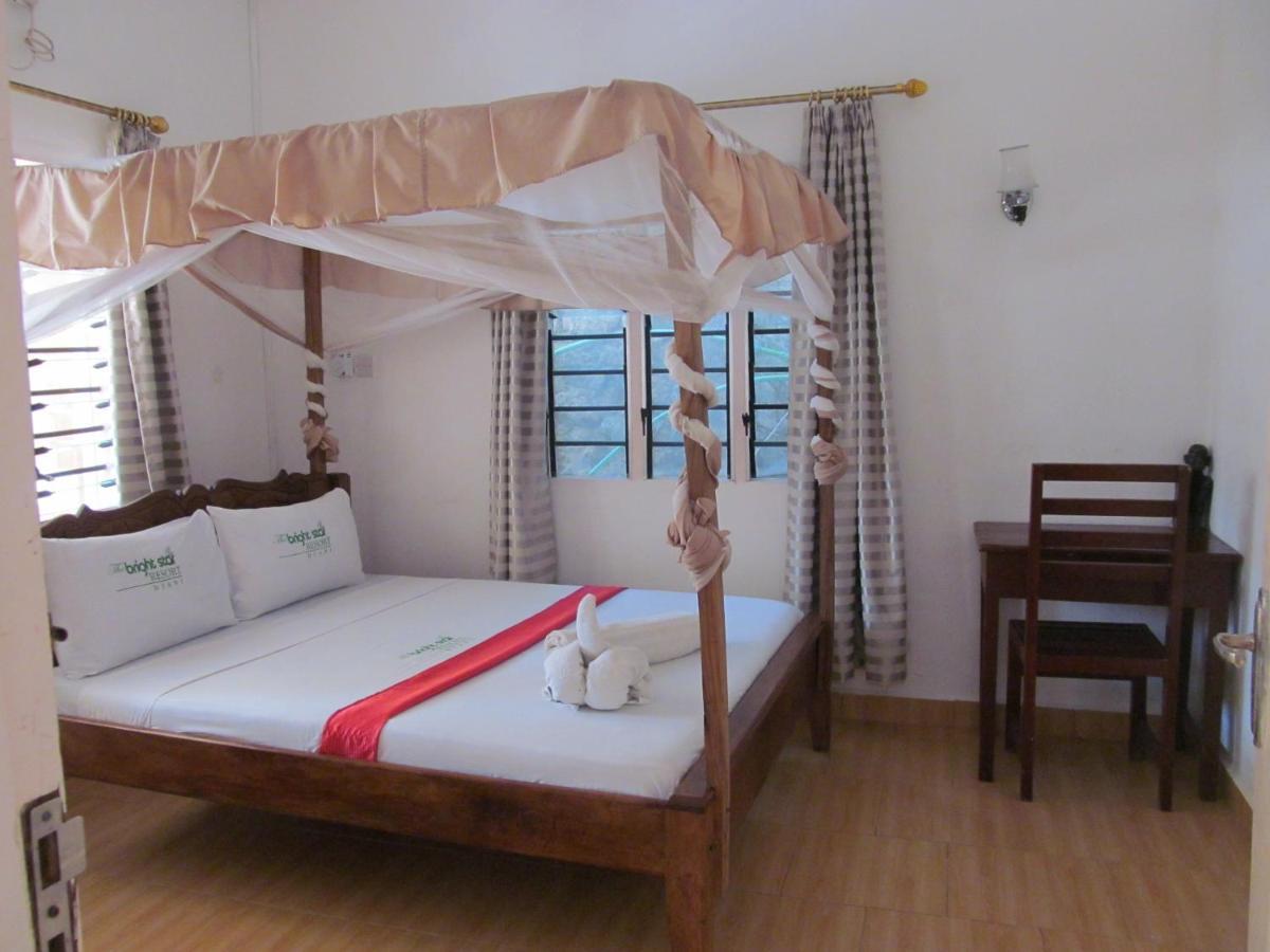 The Bright Star Resort Diani Beach Bagian luar foto