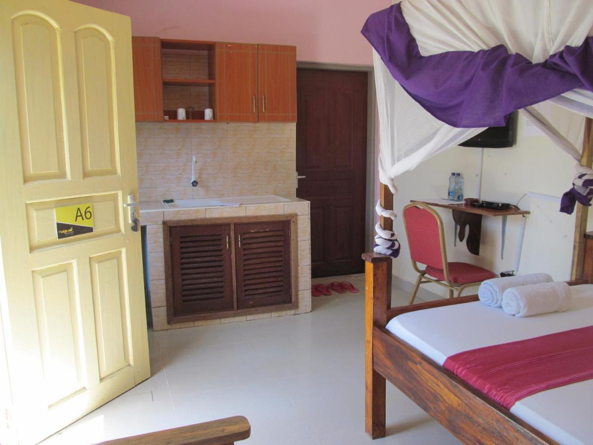 The Bright Star Resort Diani Beach Bagian luar foto